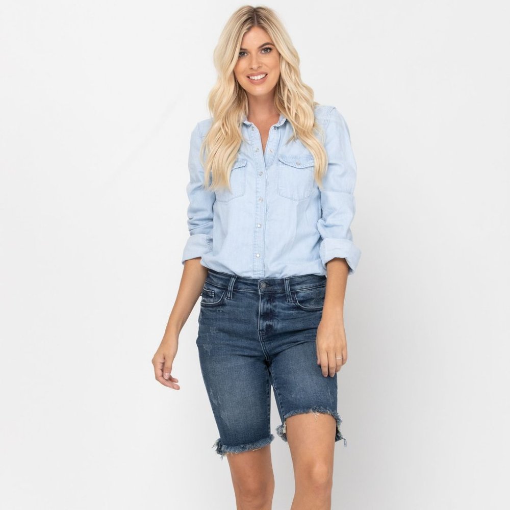 Judy Blue NWT Hi Rise Bermuda Shorts